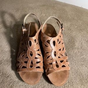 josef seibel brown leather wedges